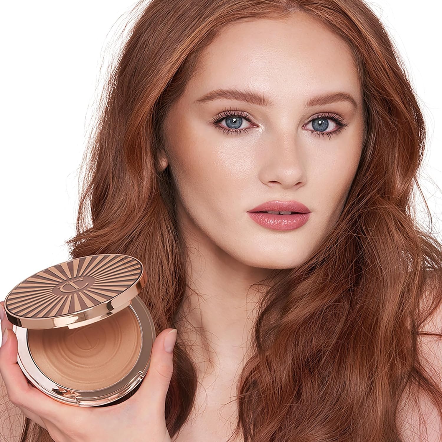 Charlotte Tilbury Beautiful Skin Face Makeup & Body Cream Bronzer - Hydrating Hyaluronic Acid & Pro Vitamin D3 to Blur for a Sun-Kissed Glow - Up to 16Hr Wear, Sweat & Humidity Proof - Image 5