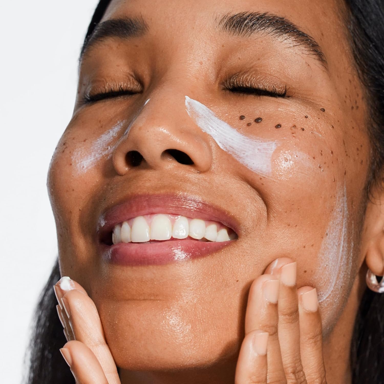 Clinique Smart Clinical Repair Broad Spectrum SPF 30 Wrinkle Correcting Cream with Peptides, Hyaluronic Acid + Glycerin | Protecting + Repairing - Image 6